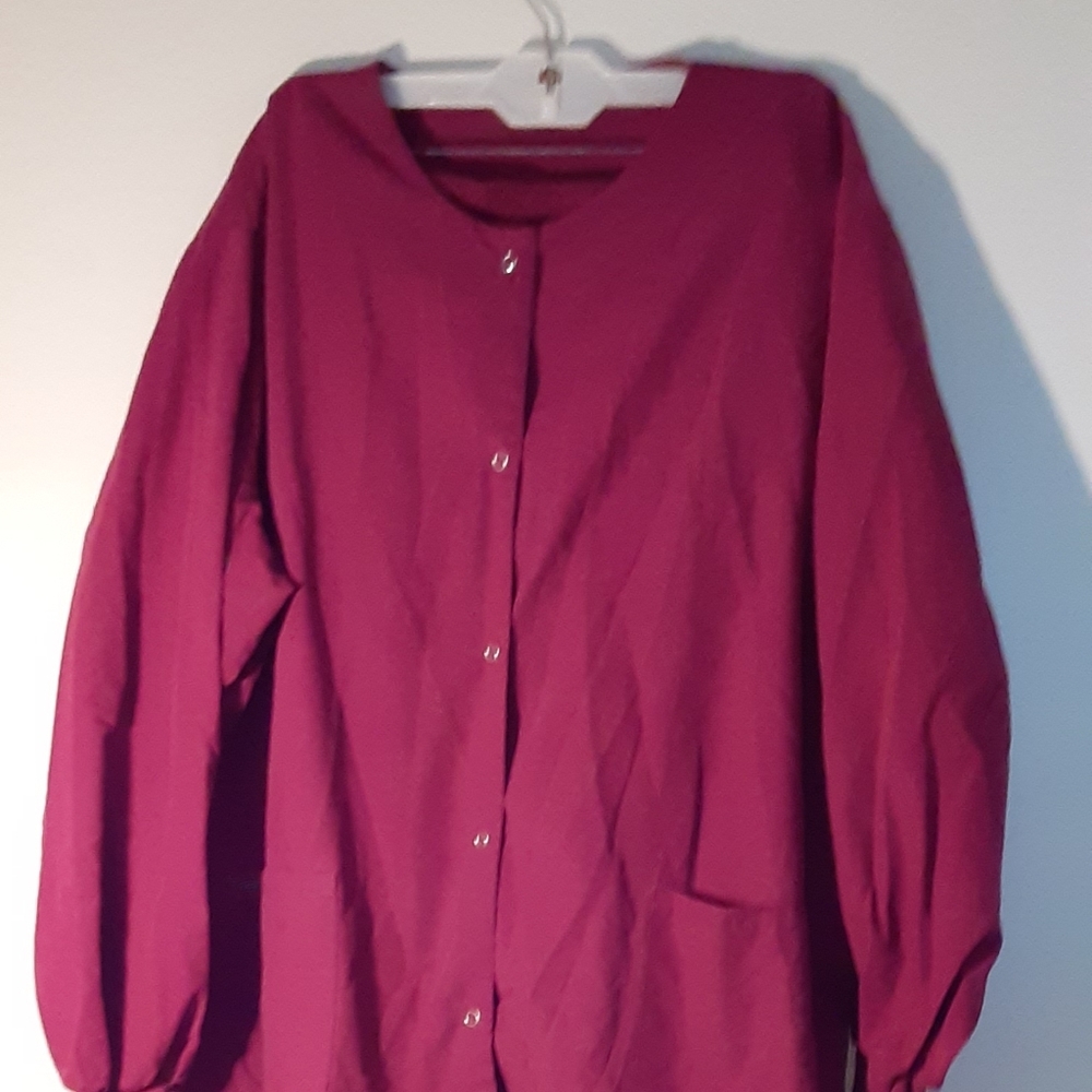 3X20  Unisex Medical Scrubs Set EUC